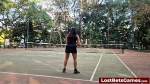 Rafaela and Igor are taking their Strip Tennis match outside