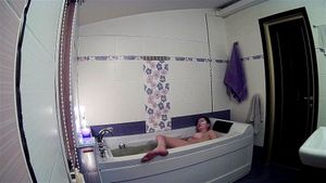 Kamila gets horny on the bath tub and plays with her pussy